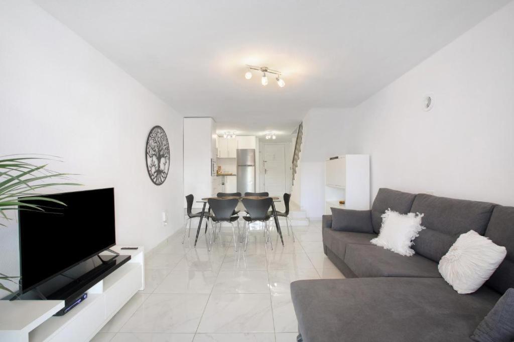 Parque Santiago 2 Luxury Apartment Плая-де-лас-Америкас Экстерьер фото